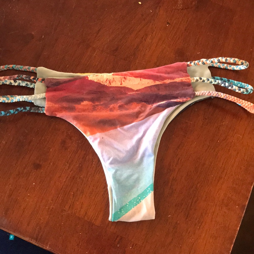 Reversible San Lorenzo bikini bottoms